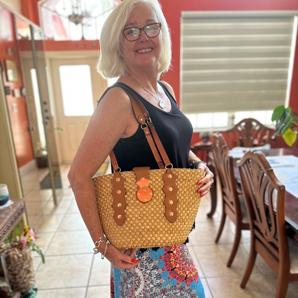 Michael Kors Tan and Brown Shoulder Bag